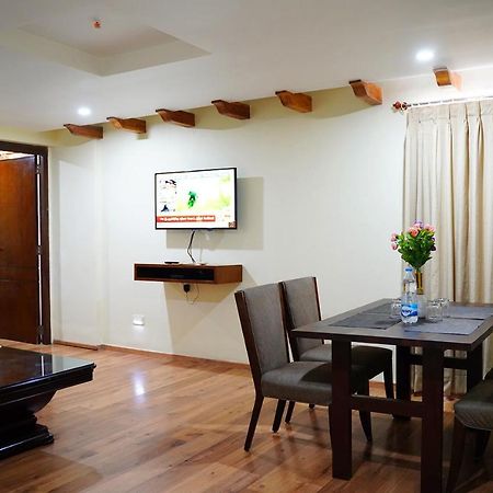 קומבאקונאם Quality Inn Viha מראה חיצוני תמונה