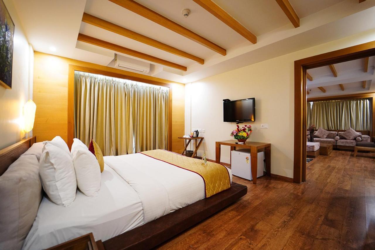 קומבאקונאם Quality Inn Viha מראה חיצוני תמונה