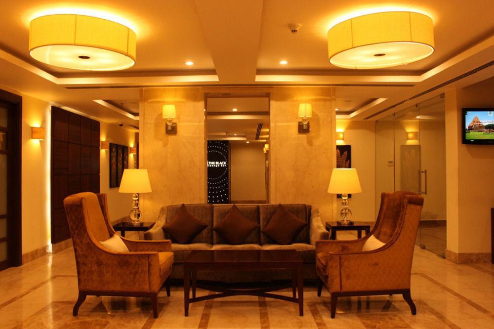 קומבאקונאם Quality Inn Viha מראה חיצוני תמונה