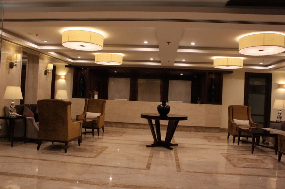 קומבאקונאם Quality Inn Viha מראה חיצוני תמונה