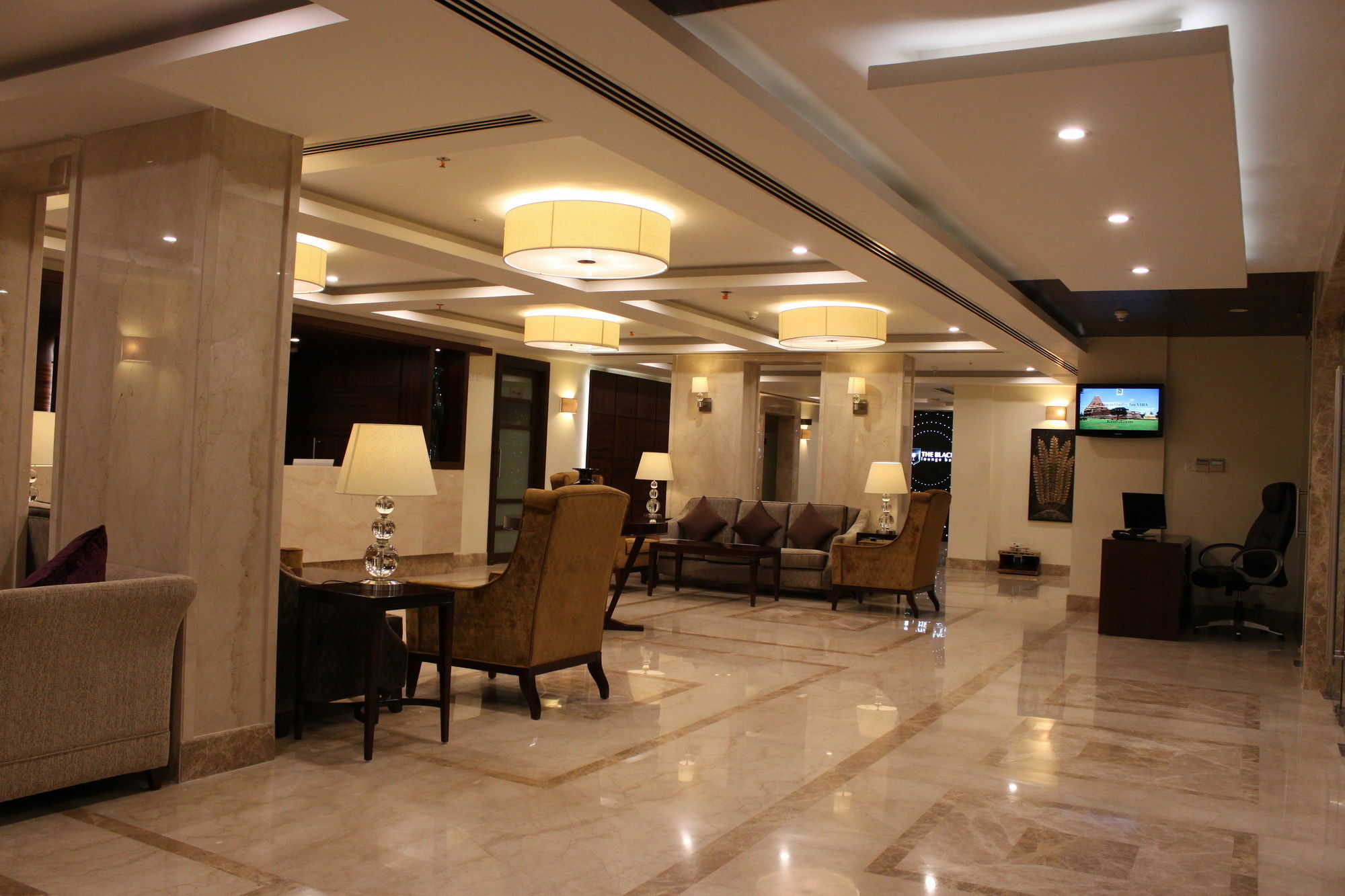 קומבאקונאם Quality Inn Viha מראה חיצוני תמונה
